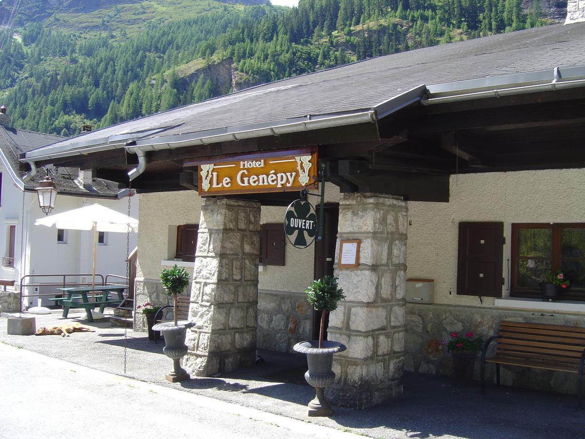 Hotel Le Genepy Тинь Экстерьер фото