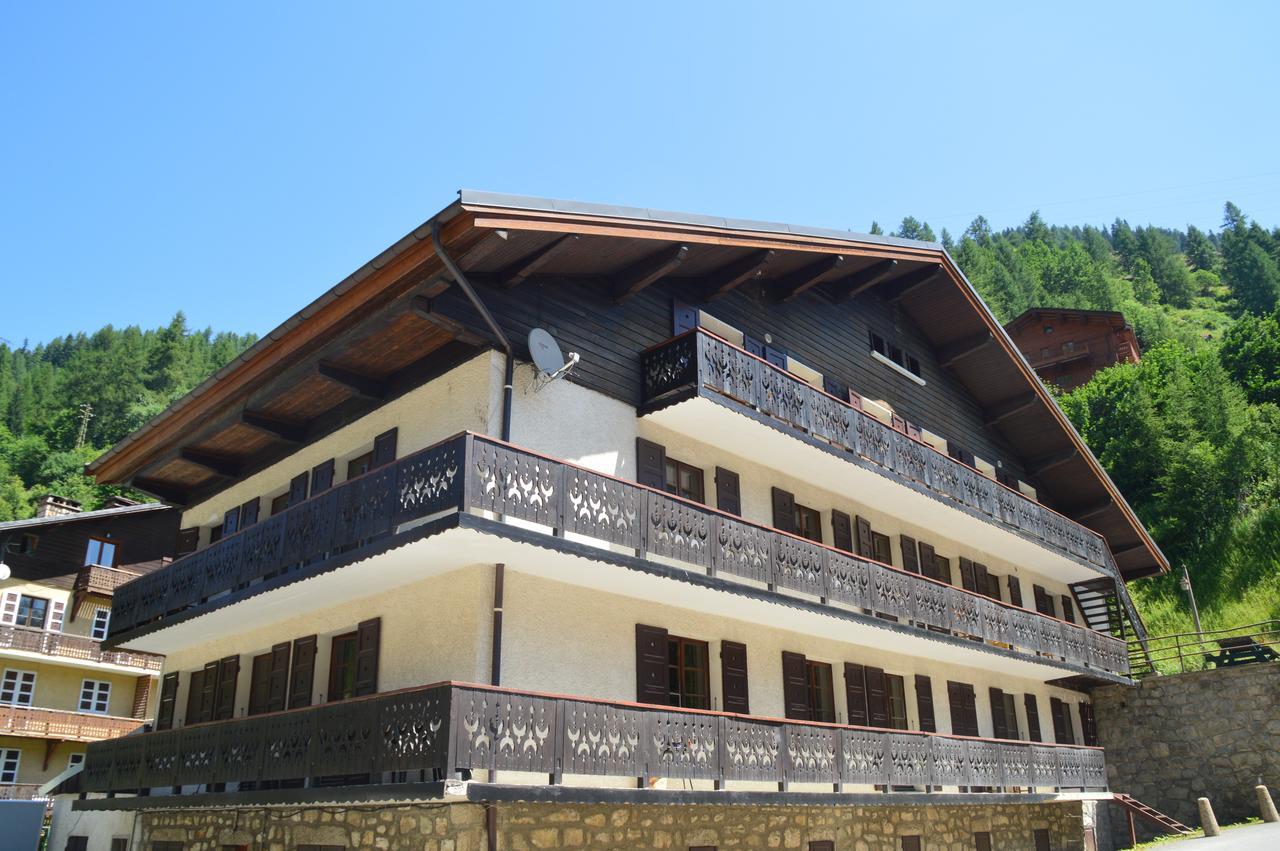 Hotel Le Genepy Тинь Экстерьер фото