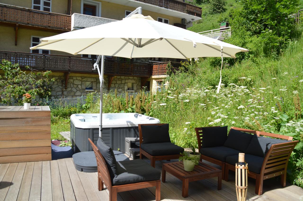 Hotel Le Genepy Тинь Экстерьер фото